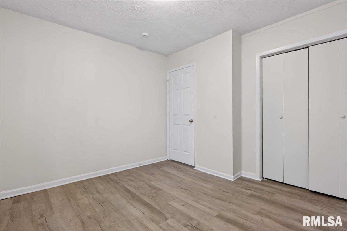 1848 Honeysuckle Court Springfield, IL 62703 - Photo 19 of 28