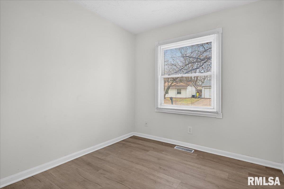 1848 Honeysuckle Court Springfield, IL 62703 - Photo 22 of 28