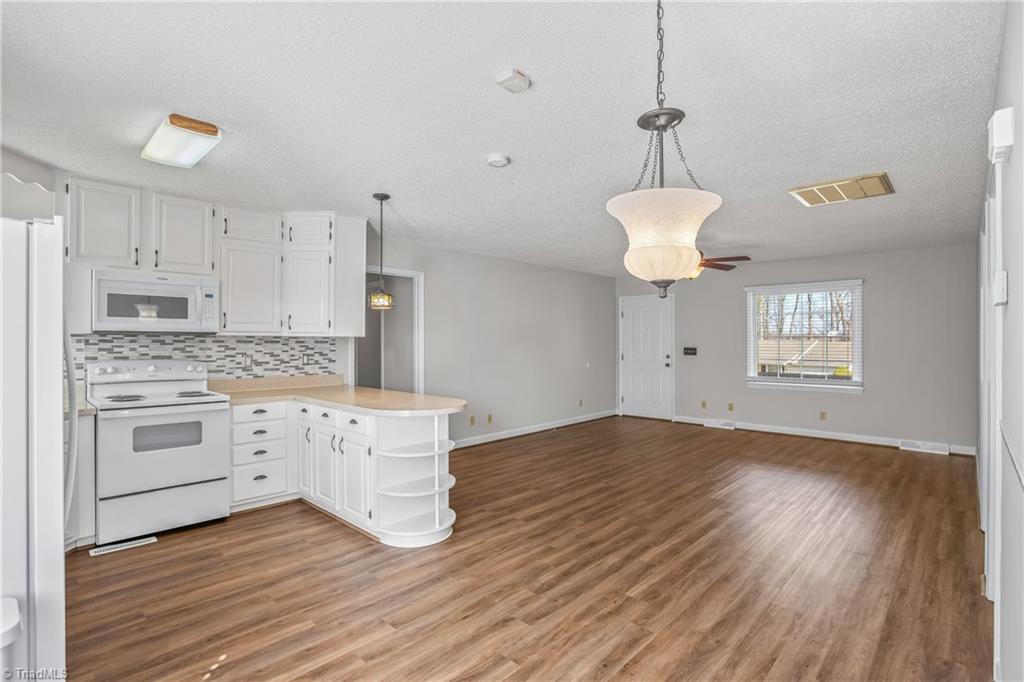 8446 Reid Farm Road Walnut Cove, NC 27052 - Photo 13 of 50 Gallery Image 13
