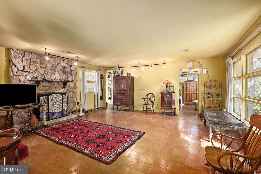 16707 Huron Street Accokeek, MD 20607 - Photo 7 of 45 Gallery Image 7