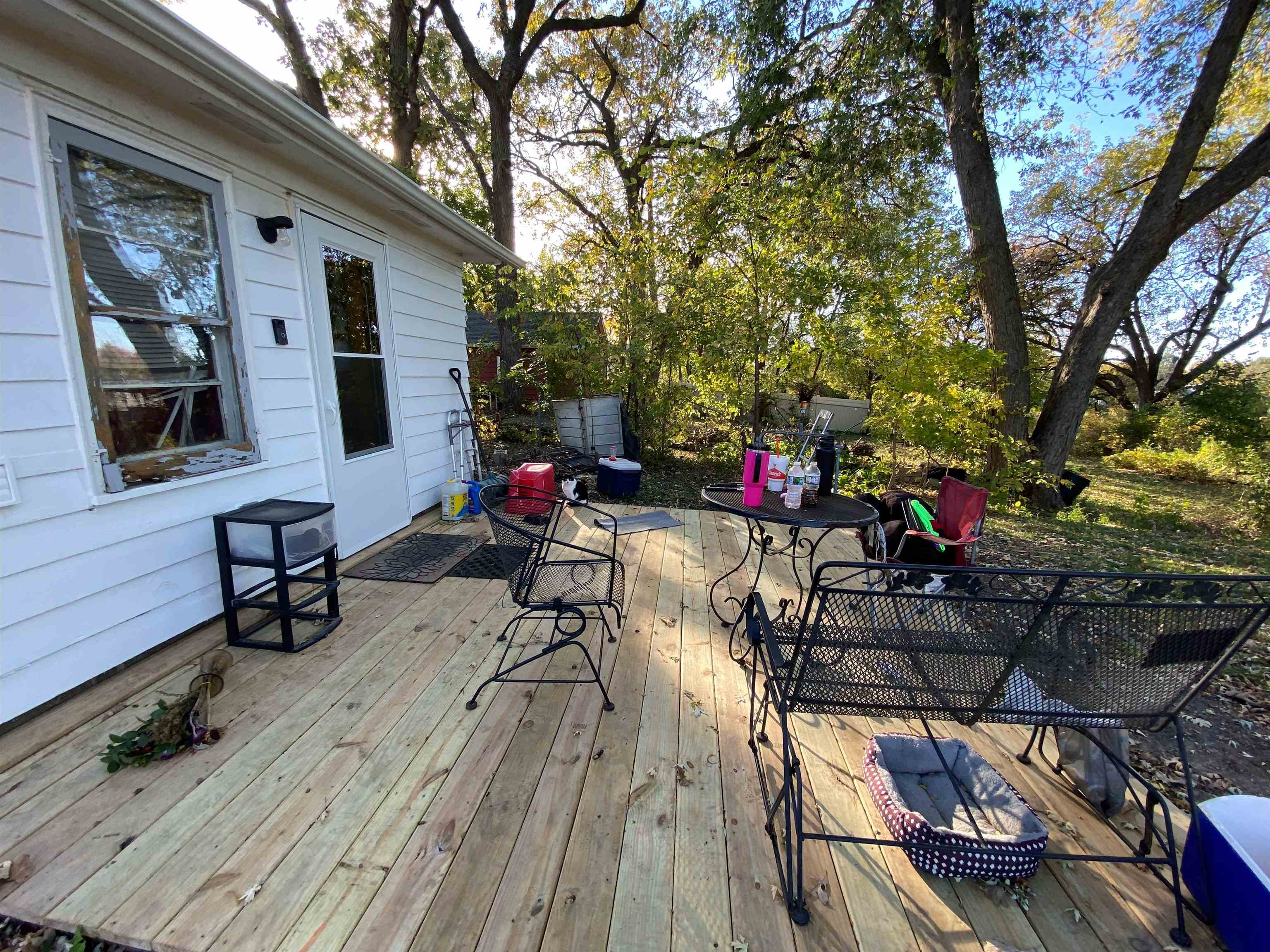 611 West Locust Street Belvidere, IL 61008 - Photo 38 of 39 a view of outdoor seating