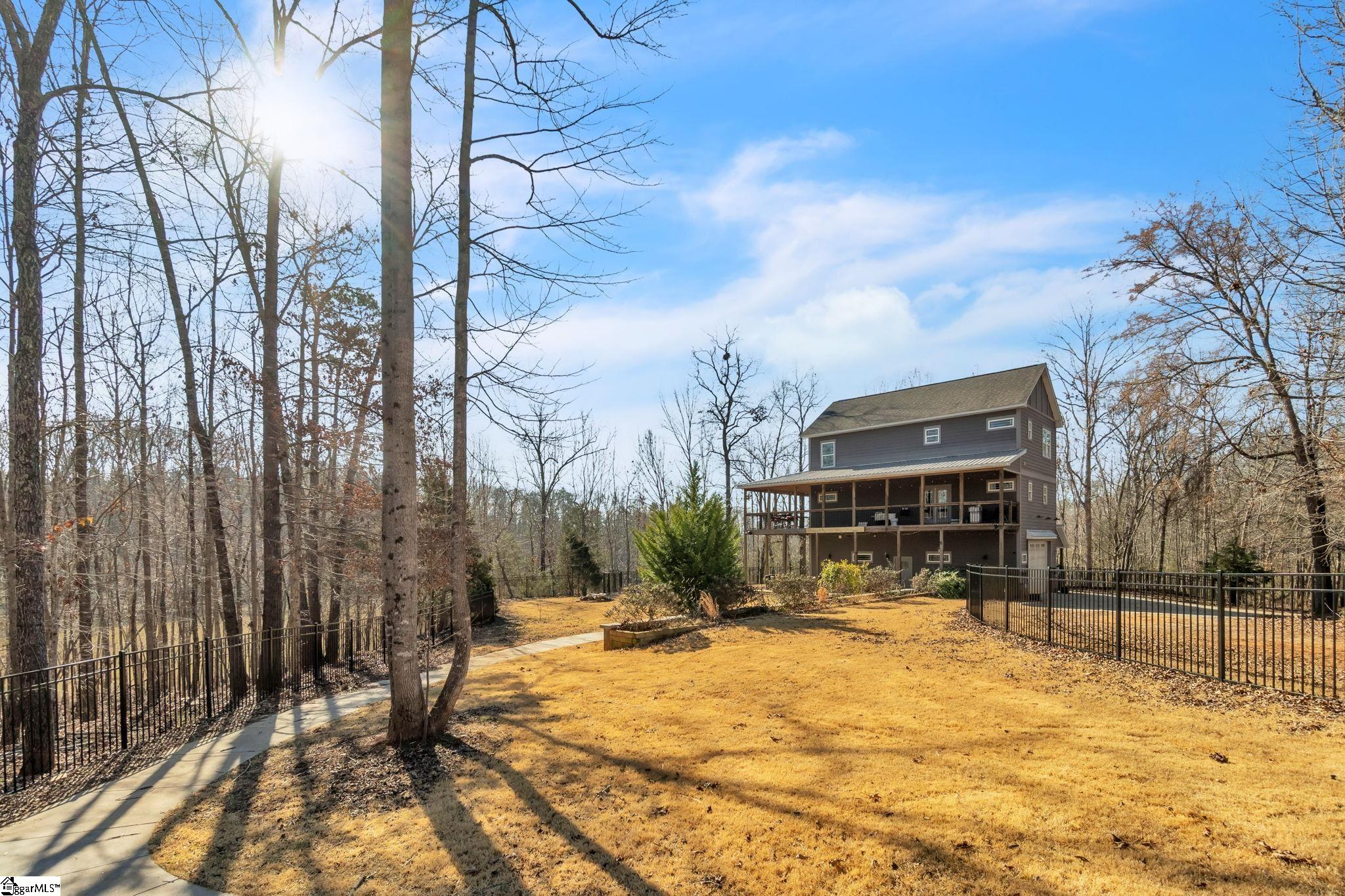 890 Franklin Road Laurens, SC 29360 - Photo 3 of 48