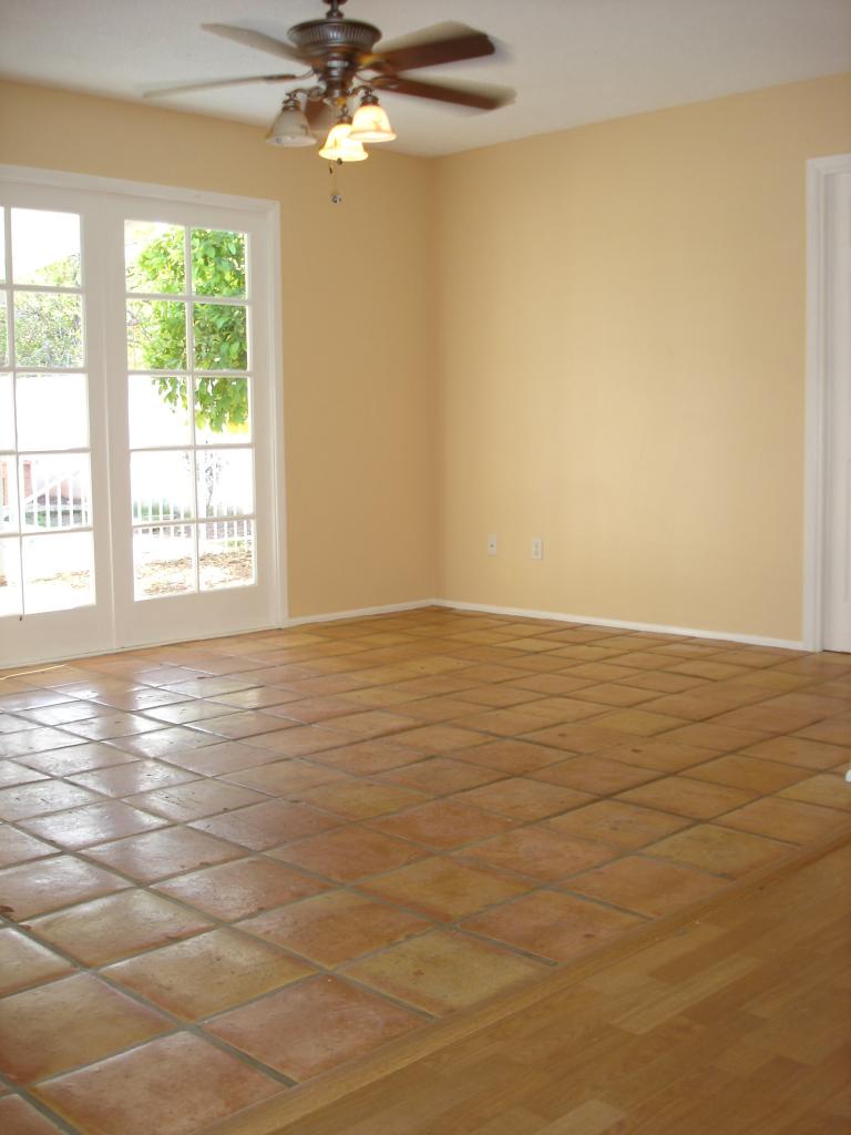 1307 West Lawrence Road Phoenix, AZ 85013 - Photo 5 of 14 Dining