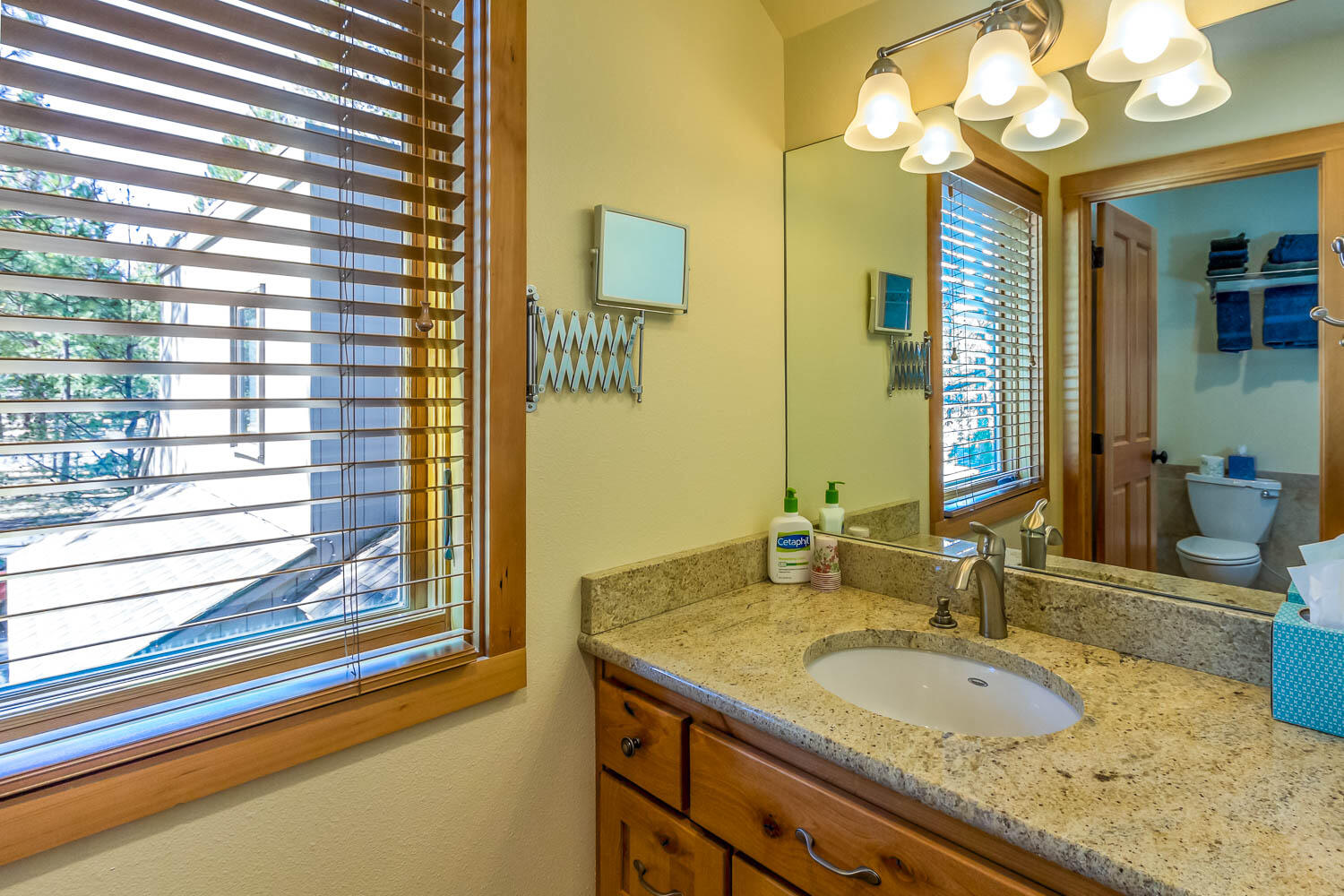 57202 Island Road, Unit 2 MEADOW HOUSES Sunriver, OR 97707 - Photo 21 of 28 2-Meadow-House-4-1-2021-22