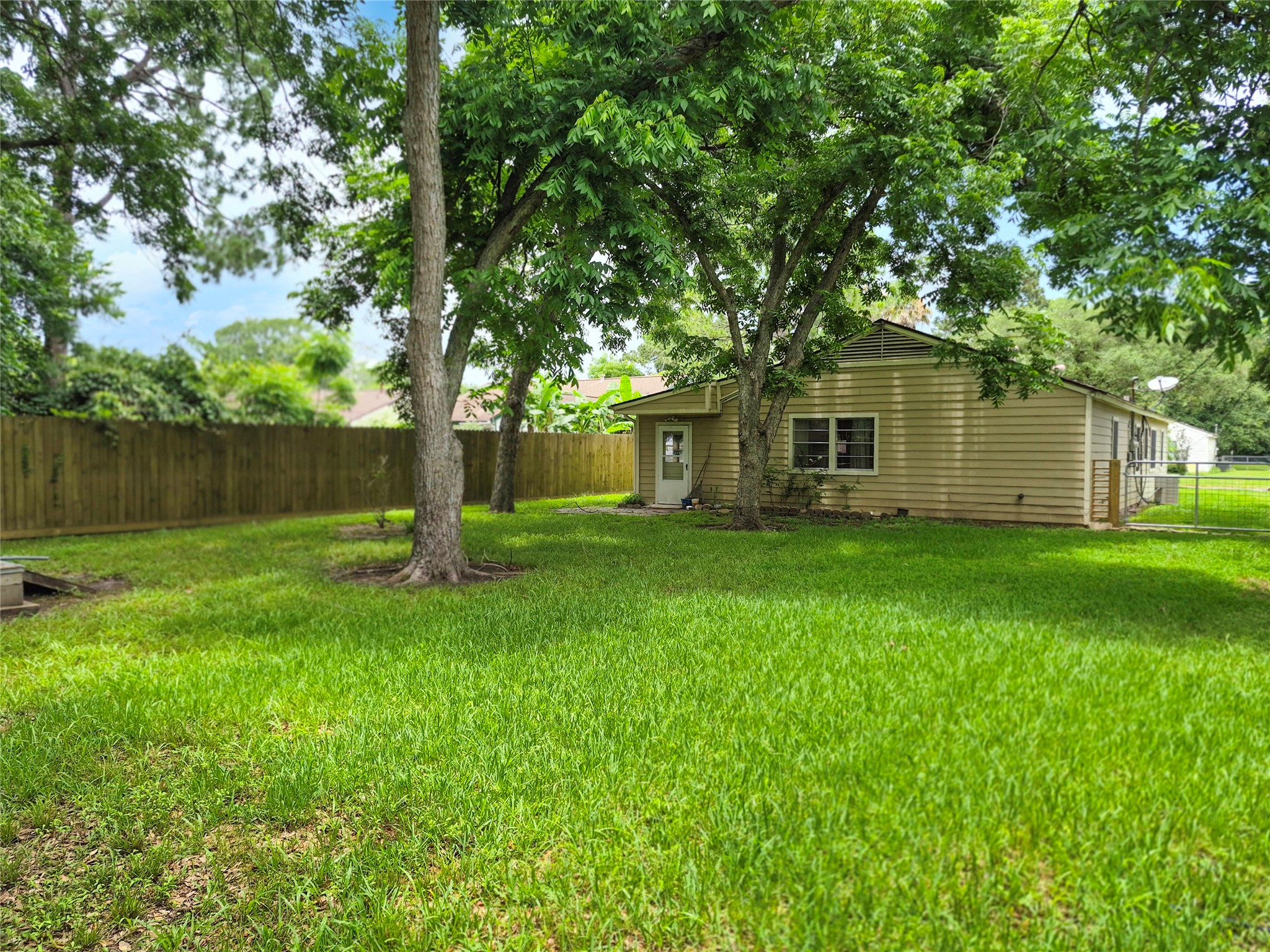 632 Kyle Angleton, TX 77515 - Photo 20 of 22