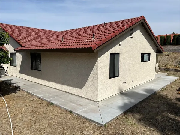 $3,800 | 6318 Westview Drive, Riverside, CA 92506