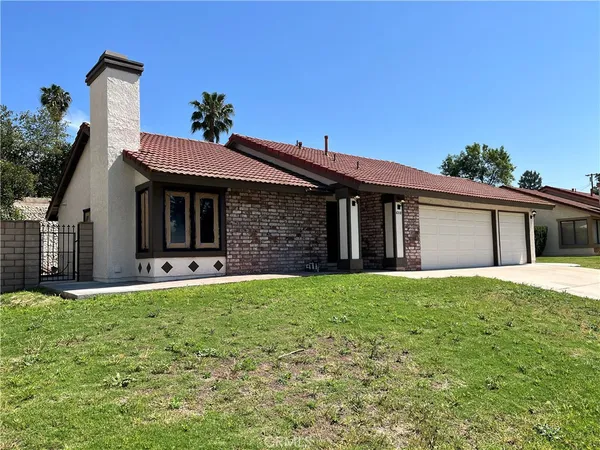$3,800 | 6318 Westview Drive, Riverside, CA 92506