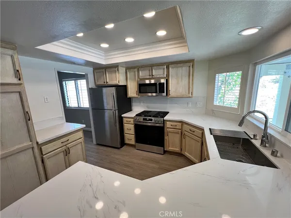 $3,800 | 6318 Westview Drive, Riverside, CA 92506