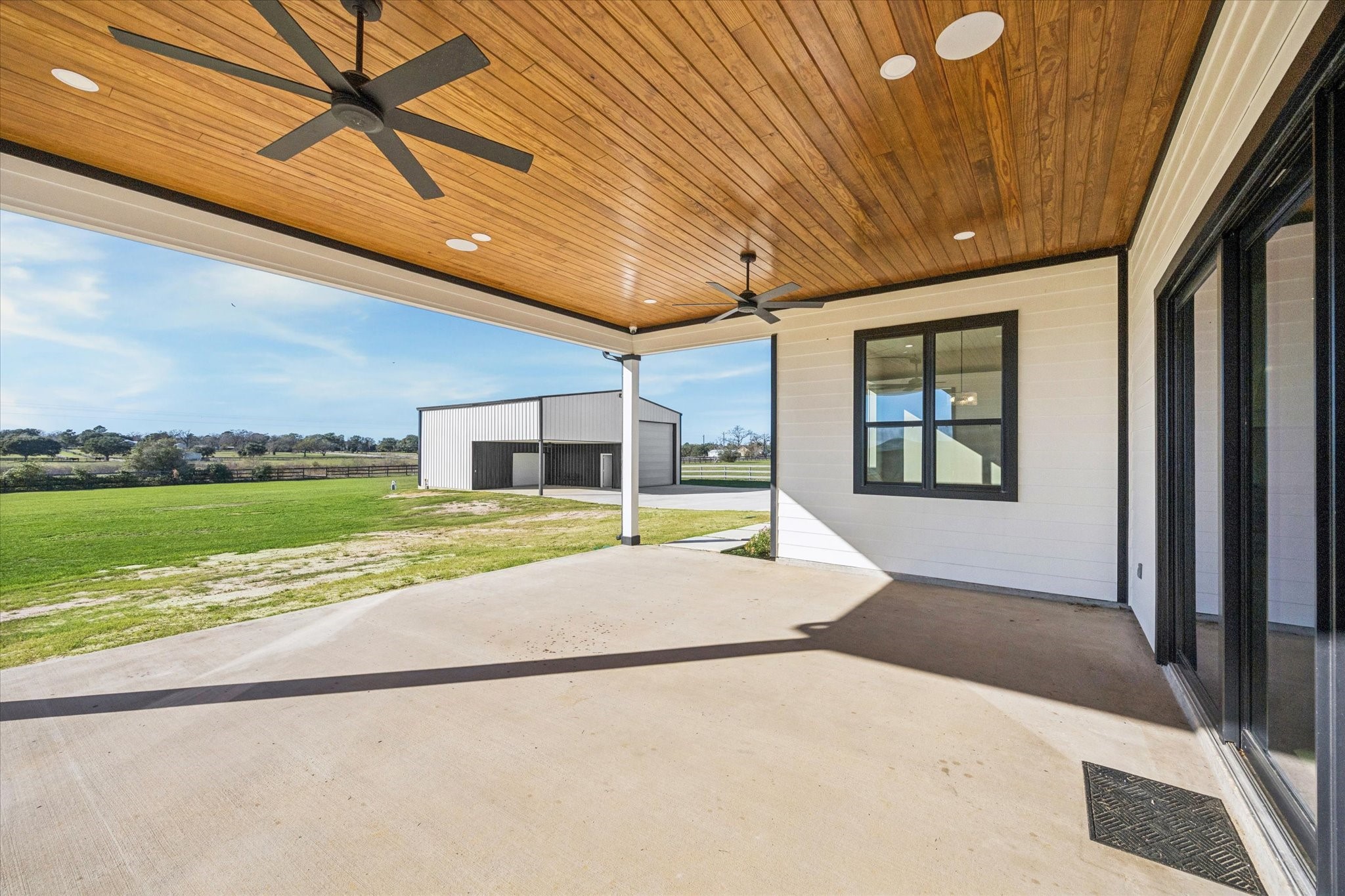 27645 Spring Hill Road Hempstead, TX 77445 - Photo 28 of 32 a house with yard and a outdoor space