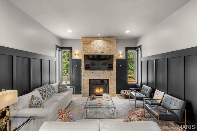 $1,385,000 | 2163 Township Line Road, Poplar Bluff, MO 63901