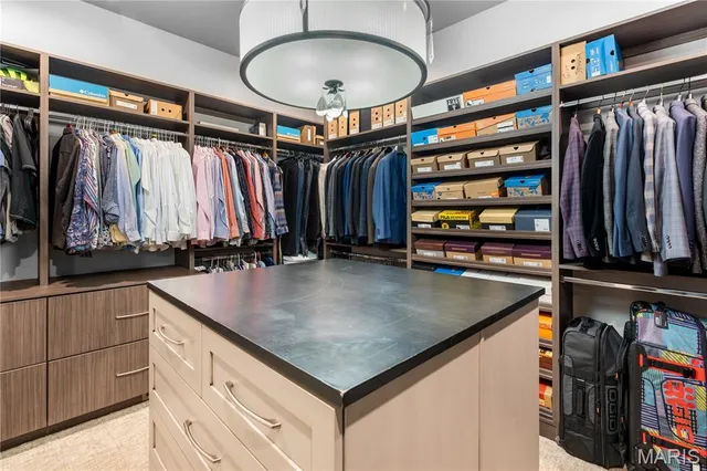 $1,385,000 | 2163 Township Line Road, Poplar Bluff, MO 63901