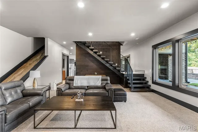 $1,385,000 | 2163 Township Line Road, Poplar Bluff, MO 63901