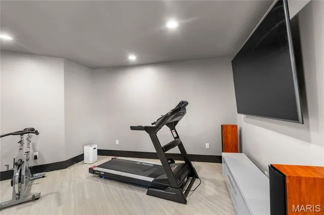 $1,385,000 | 2163 Township Line Road, Poplar Bluff, MO 63901