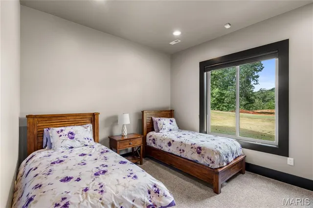 $1,385,000 | 2163 Township Line Road, Poplar Bluff, MO 63901