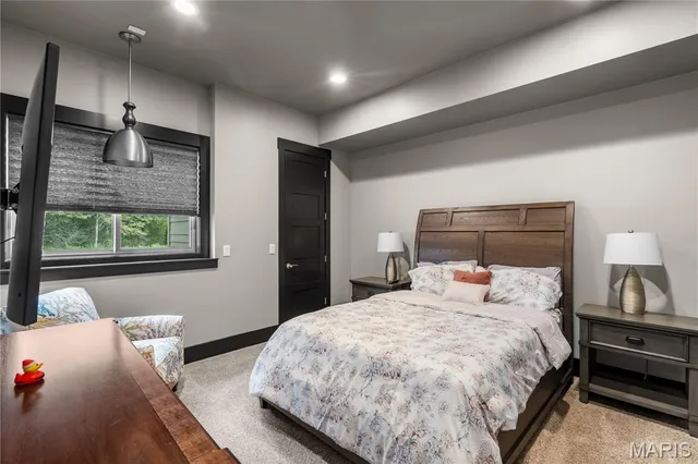 $1,385,000 | 2163 Township Line Road, Poplar Bluff, MO 63901