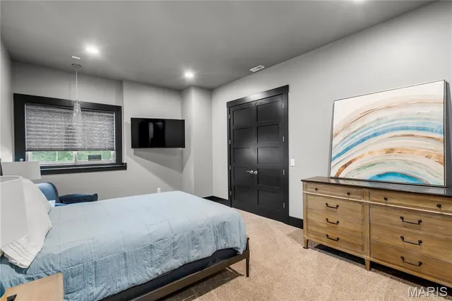 $1,385,000 | 2163 Township Line Road, Poplar Bluff, MO 63901