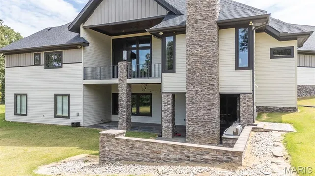 $1,385,000 | 2163 Township Line Road, Poplar Bluff, MO 63901