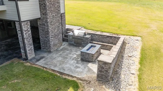 $1,385,000 | 2163 Township Line Road, Poplar Bluff, MO 63901