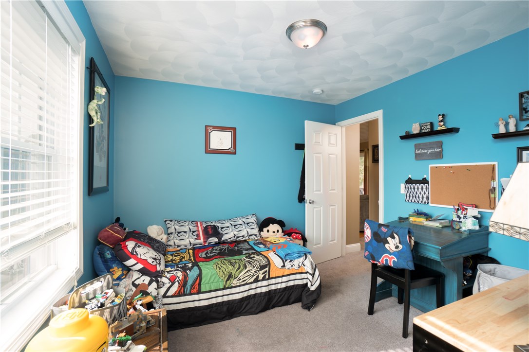 20 Fieldstone Way Westerly, RI 02891 - Photo 18 of 27