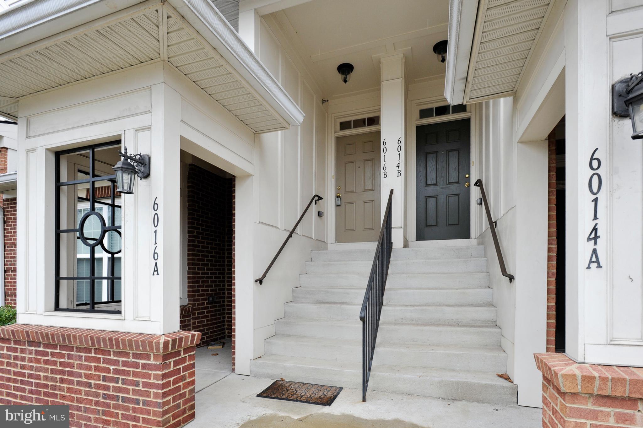 6016 Machen Road, Unit 174 Centreville, VA 20121 - Photo 2 of 26 Exterior (Front)