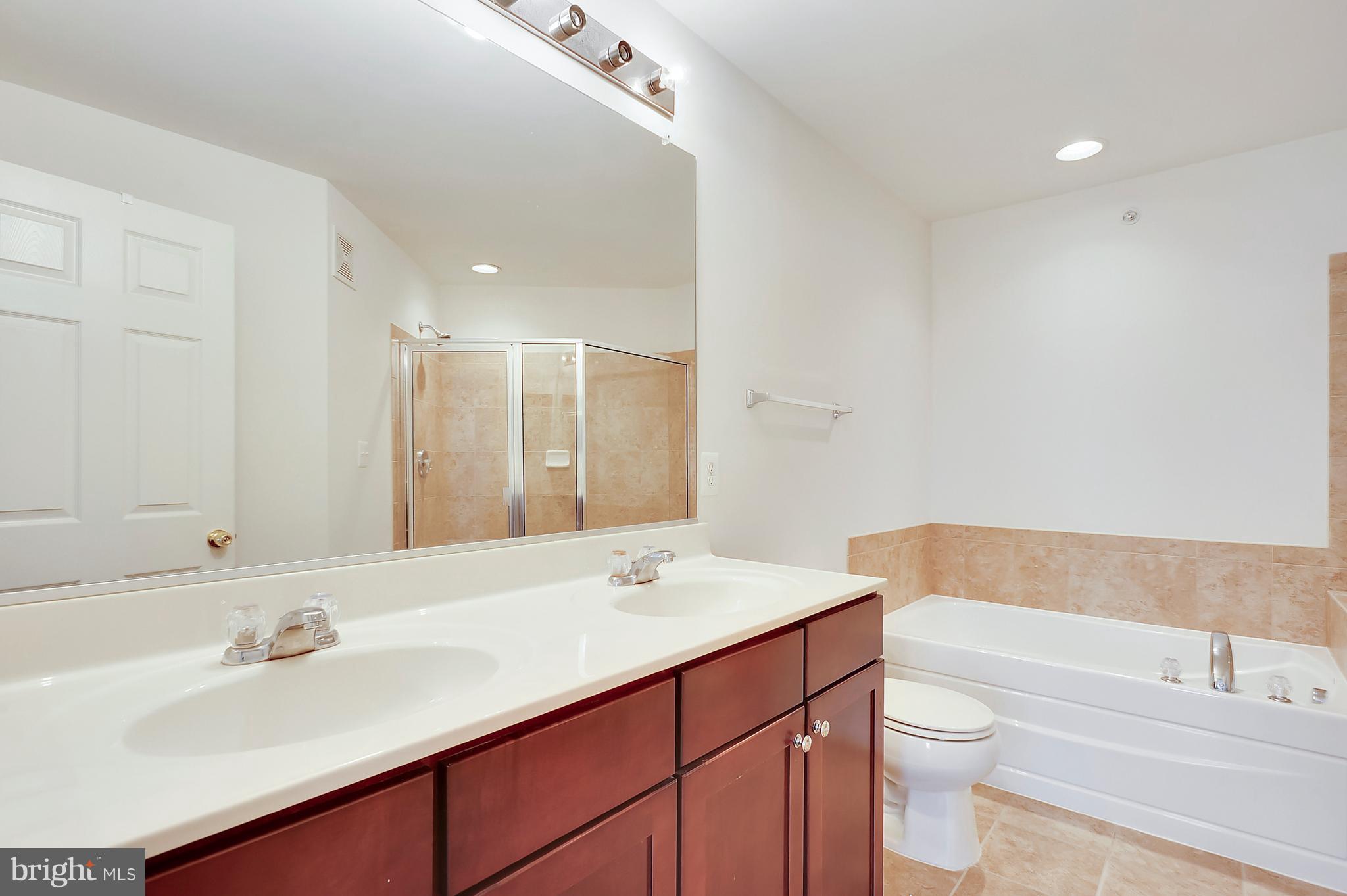 6016 Machen Road, Unit 174 Centreville, VA 20121 - Photo 18 of 26 Interior (General)