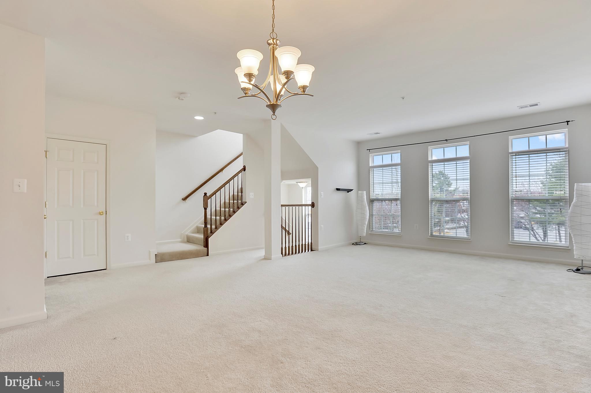 6016 Machen Road, Unit 174 Centreville, VA 20121 - Photo 4 of 26 View of Main Level Living Room