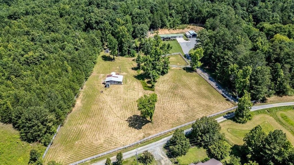811 Defoor Road North Resaca, GA 30735 - Photo 5 of 30 Gallery Image 5