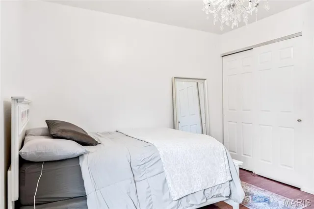 $535,000 | 1730 Woodmore Oaks Drive, Manchester, MO 63021