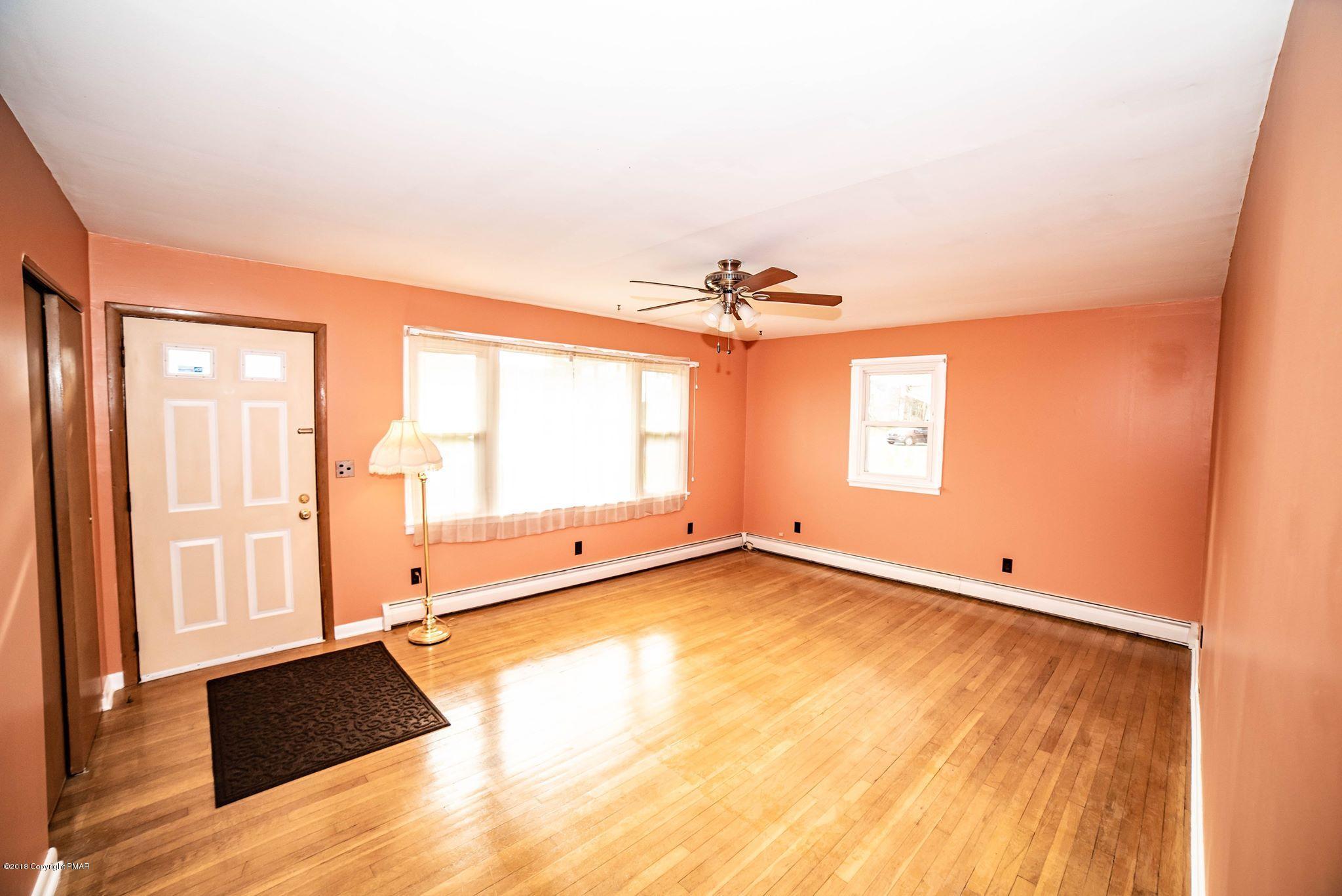 7599 Cherry Valley Road Stroudsburg, PA 18360 - Photo 15 of 29 49064784_2110218315683092_80206659041676