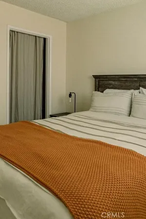 $5,990 | 218 Newcastle Avenue, Placentia, CA 92870