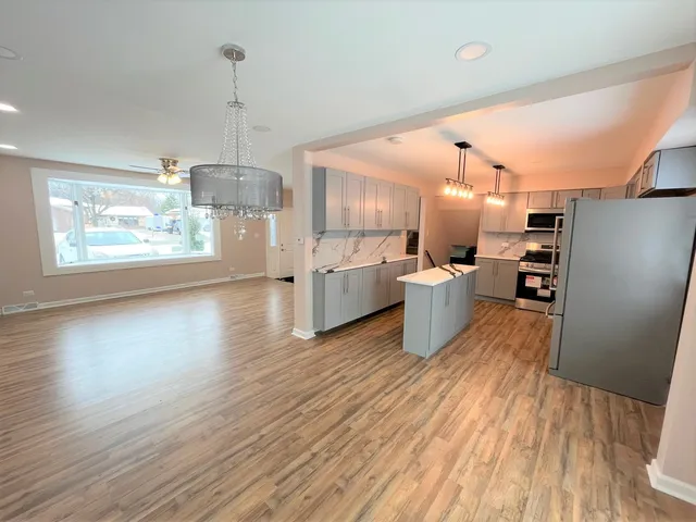 $474,900 | 525 South Cherry Street, Itasca, IL 60143