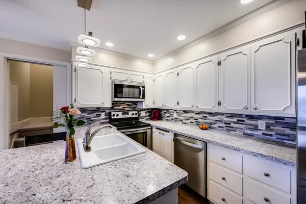 $874,000 | 229 North Ludington Street, Columbus, WI 53925