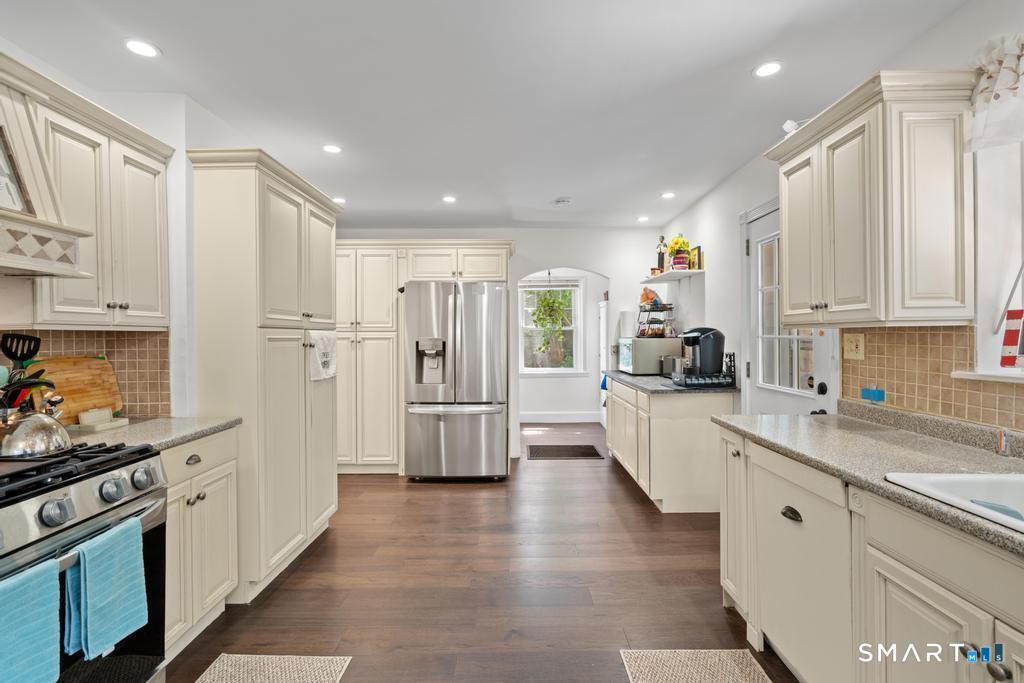 101 Sport Hill Road Easton, CT 06612 - Photo 7 of 39 Gallery Image 7