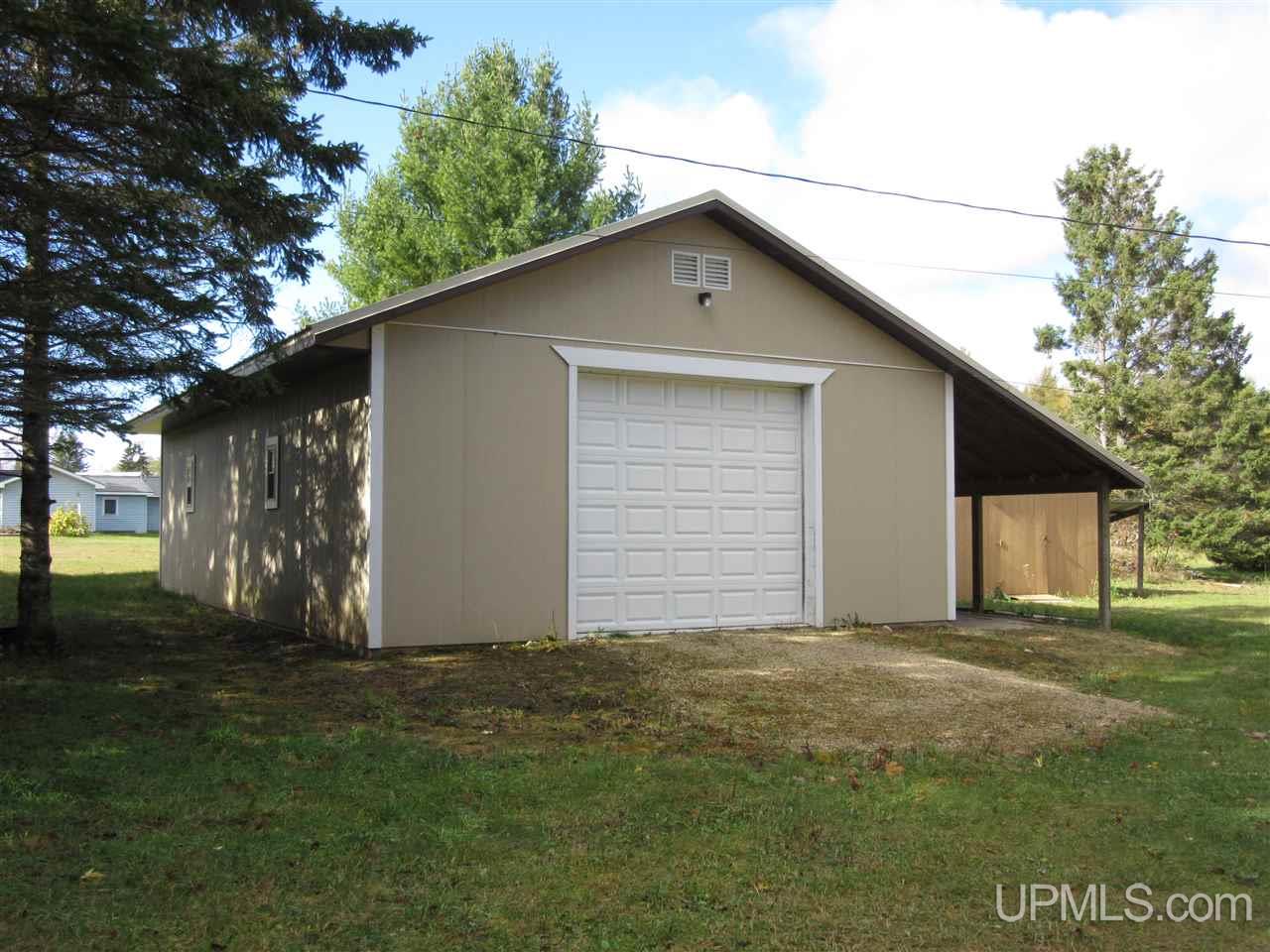 2744 Jackson Road Gulliver, MI 49840 - Photo 5 of 20 Gallery Image 5