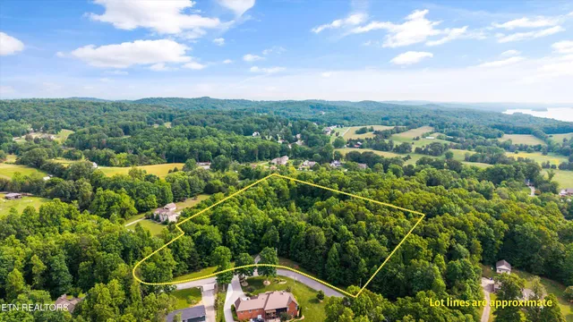 $1,023,000 | 111 Stone Ridge Drive, Andersonville, TN 37705