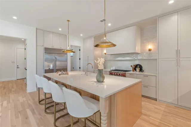 $2,775,000 | 6902 La Vista Drive, Dallas, TX 75214