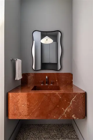 $2,775,000 | 6902 La Vista Drive, Dallas, TX 75214