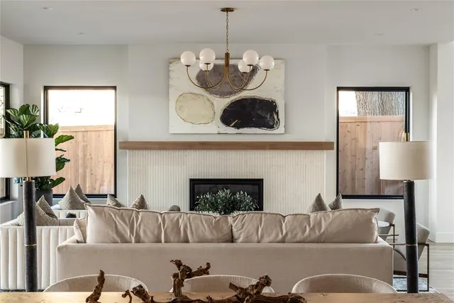 $2,775,000 | 6902 La Vista Drive, Dallas, TX 75214