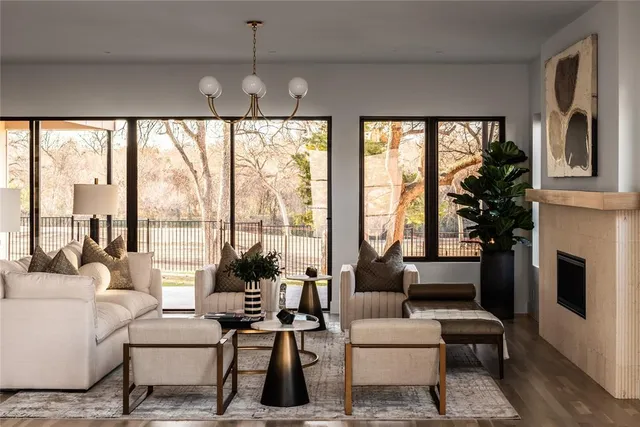 $2,775,000 | 6902 La Vista Drive, Dallas, TX 75214