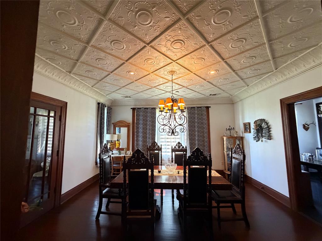 406 Walnut Street Forreston, TX 76041 - Photo 10 of 30