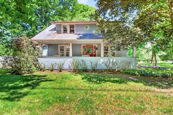 $299,900 | 703 East Osterhout Avenue, Portage, MI 49002