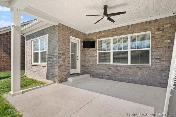 $384,900 | 2037 Prestwick Place, Henryville, IN 47126