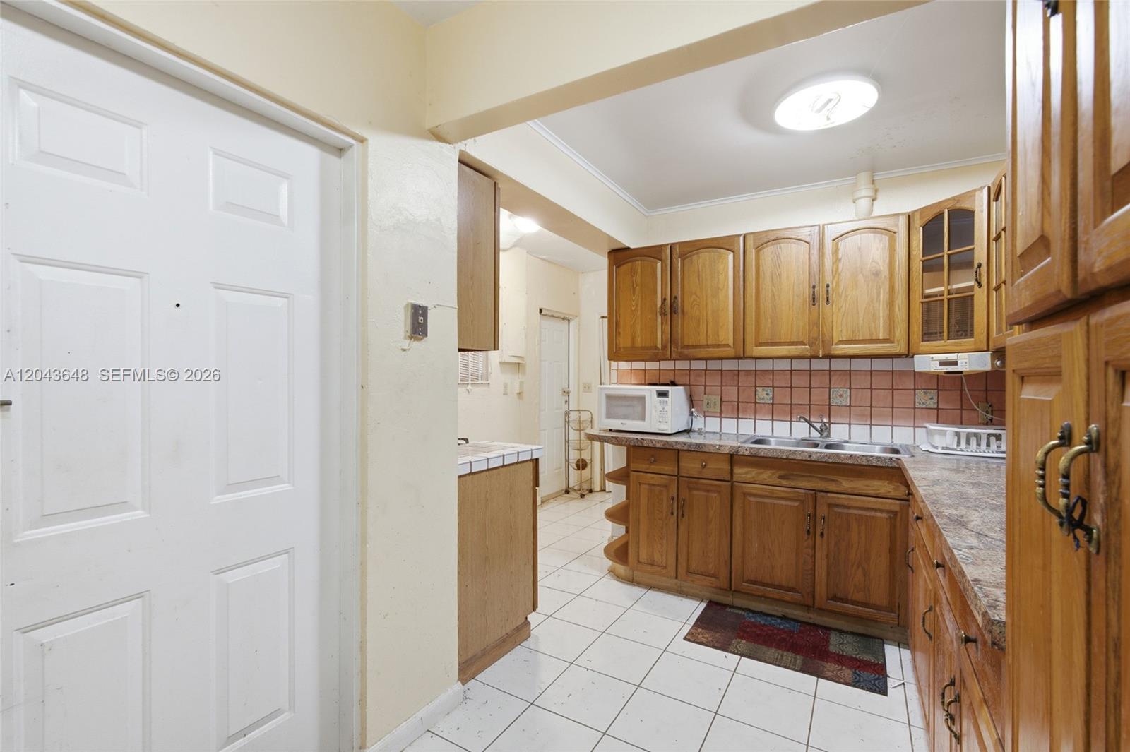 15401 Southwest 240th Street Homestead, FL 33032 - Photo 21 of 35