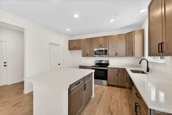 $446,863 | 609 Brinton Court, Wentzville, MO 63385