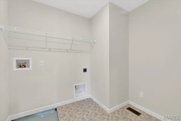 $446,863 | 609 Brinton Court, Wentzville, MO 63385