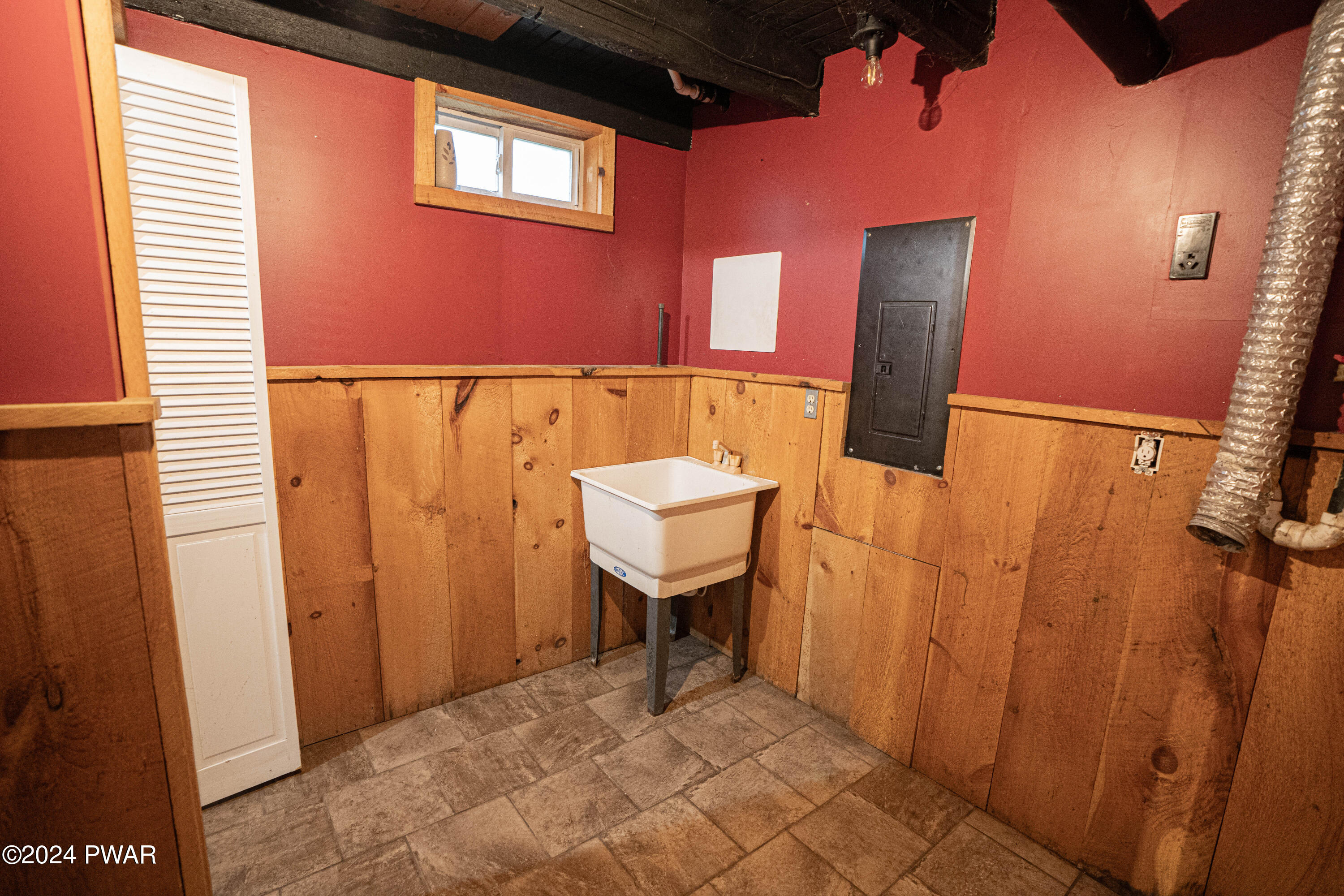 73 Carbondale Road Waymart, PA 18472 - Photo 41 of 50 DSC00563