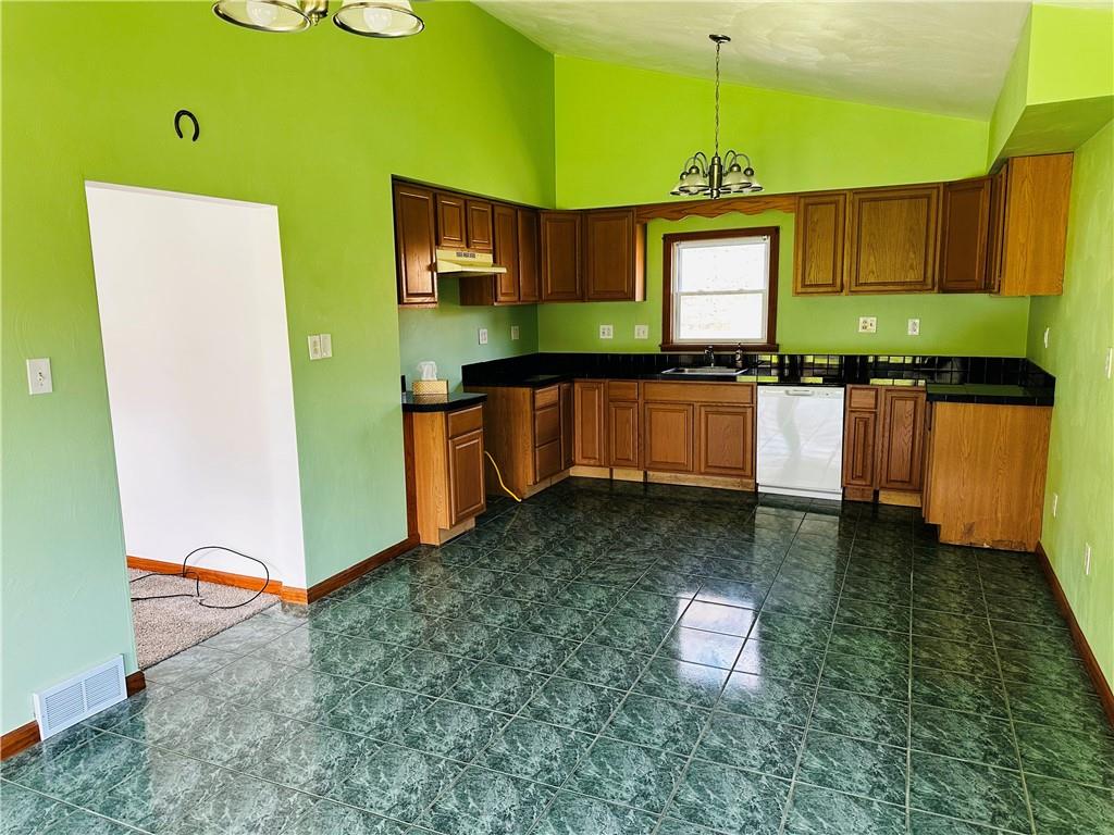 1002 Lewis Run Road Jefferson Hills, PA 15025 - Photo 14 of 47 Kitchen/Dining Area Combo