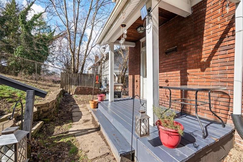 1922 Noblestown Road Pittsburgh, PA 15205 - Photo 29 of 36 Gallery Image 29