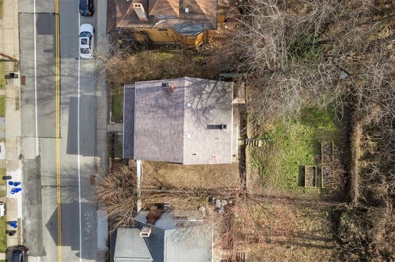 1922 Noblestown Road Pittsburgh, PA 15205 - Photo 31 of 36 Gallery Image 31