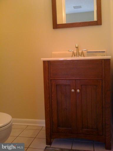 2233 Cartwright Place Reston, VA 20191 - Photo 11 of 14 Half Bath 1